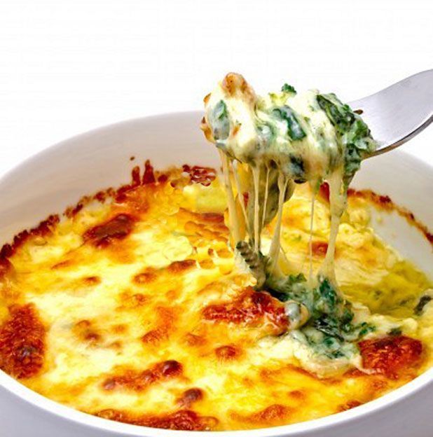 طريقة عمل السبانخ بالبشاميل