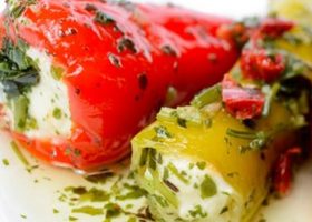 طريقة عمل فلفل محشى بالجبن