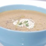 طريقة عمل شوربة الباذنجان بالكريمة