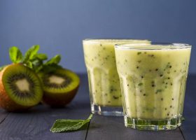 طريقة عمل عصير الكيوي بالحليب