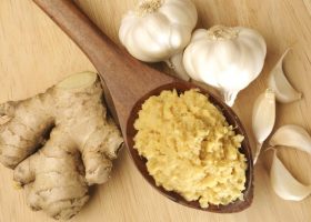 طريقة عمل معجون الثوم والزنجبيل