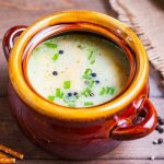 طريقة عمل شوربة الجبن والقشطة مع الدجاج والفلفل الرومي