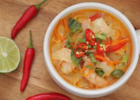 طريقة عمل شوربة الروبيان التايلاندية