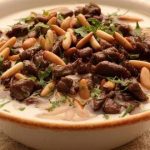 طريقة عمل الحمص باللحم