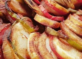 طريقة عمل صينية البطاطس والبصل