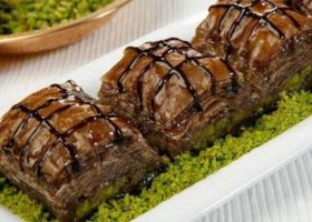 طريقة عمل البقلاوة بالشكولاتة