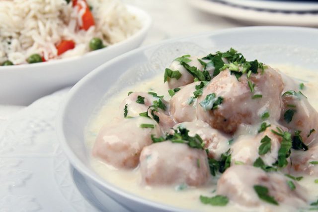 طريقة عمل كفتة بالصوص الأبيض والمشروم