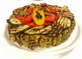 طريقة عمل مقلوبة الأرز بالخضار