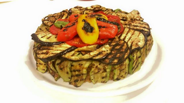 طريقة عمل مقلوبة الأرز بالخضار
