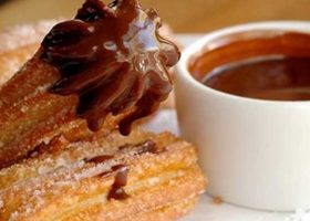 طريقة عمل بلح الشام بالنوتيلا