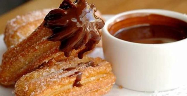 طريقة عمل بلح الشام بالنوتيلا