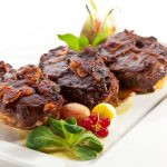 طريقة عمل لحم بعصير العنب والخضار