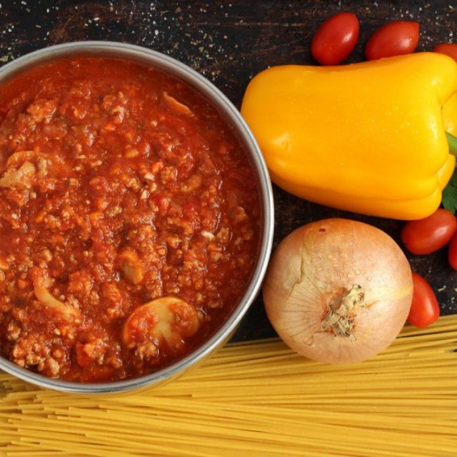 طريقة عمل صلصة بولونيز