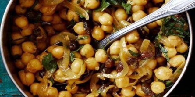 طريقة عمل الحمص المغربى المتبل