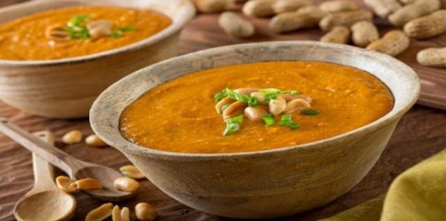 طريقة عمل شوربة الفول السوداني التايلندية