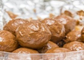 طريقة عمل لقمة القاضي بالشكولاتة