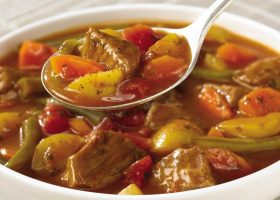 طريقة عمل شوربة الخضار باللحم