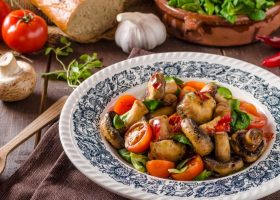 طريقة عمل سلطة المشروم اليونانية