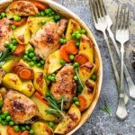 طريقة عمل صينية صدور الدجاج بالخضار