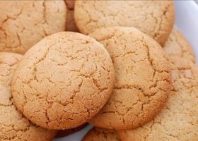 طريقة عمل البسكوت بالقرفة