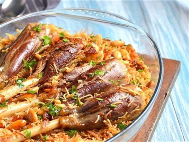 طريقة عمل موزة بالشعرية