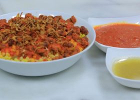 طريقة عمل كشري بالسجق