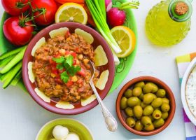 طريقة عمل فول بالخلطة اللبنانية