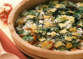 طريقة عمل الأرز بالسلمون المدخن