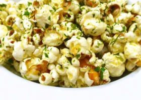 طريقة عمل فشار بالثوم والأعشاب