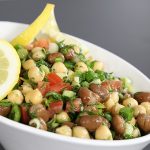 طريقة عمل الفول بالحمص