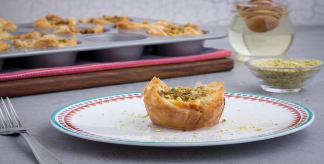 طريقة عمل بقلاوة تشيز كيك