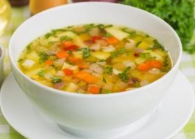 طريقة عمل شوربة الحدائق