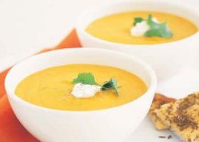 طريقة عمل شوربة البطاطس والجزر التركية