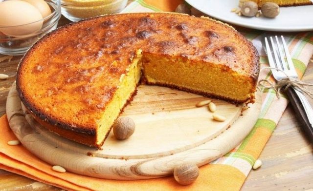 طريقة عمل كيكة الذرة بالبرتقال