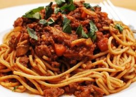 طريقة عمل مكرونة دايت باللحم المفروم