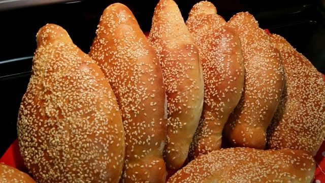 طريقة عمل الصمون العراقي