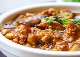 طريقة عمل مسقعة بالفريك