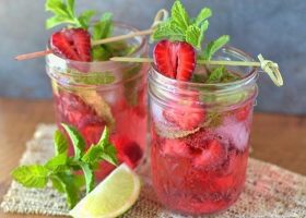 طريقة عمل مشروب الفراولة والنعناع