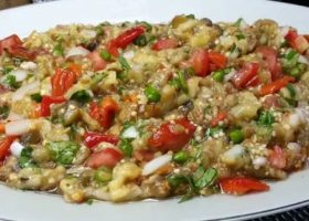 طريقة عمل سلطة الباذنجان التركية