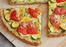 طريقة عمل بيتزا الكوسة