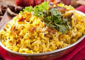 طريقة عمل أرز بسمتي بالكاري والدجاج