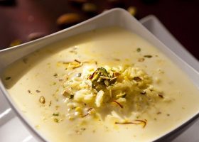 طريقة عمل حلوى الأرز بالزعفران