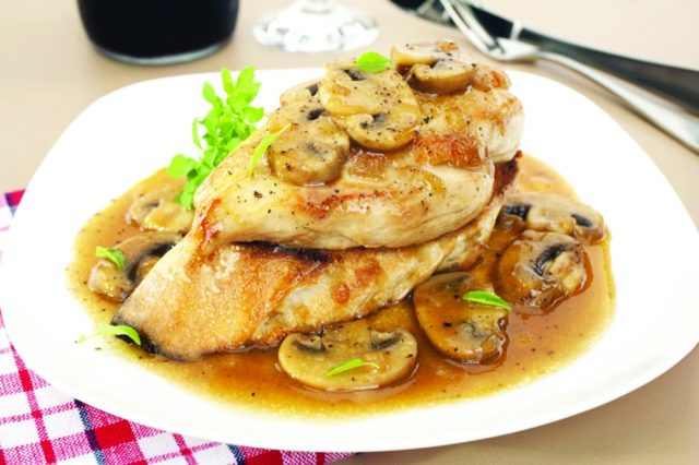 طريقة عمل سمك فيليه مع صلصة المشروم