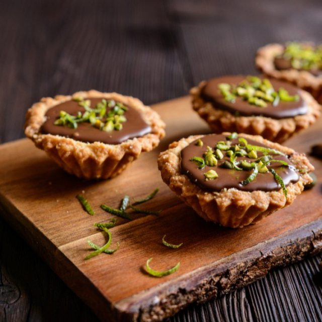 طريقة عمل تارت ميني بالشوكولاتة