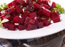 طريقة عمل شمندر مشوي بالثوم