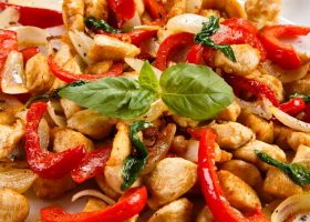 طريقة عمل الدجاج بالصلصة المكسيكية