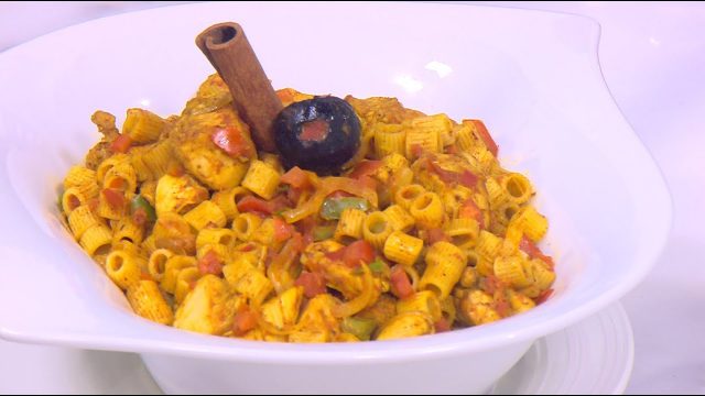 طريقة عمل كبسة المكرونة بالدجاج