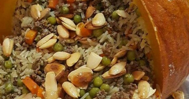 طريقة عمل قرع محشي أرز