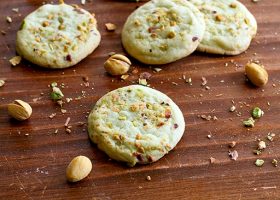 طريقة عمل كوكيز الفستق الحلبي