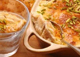 طريقة عمل أم علي بالكرواسون